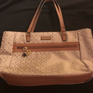 TOMMY HILFIGER bag